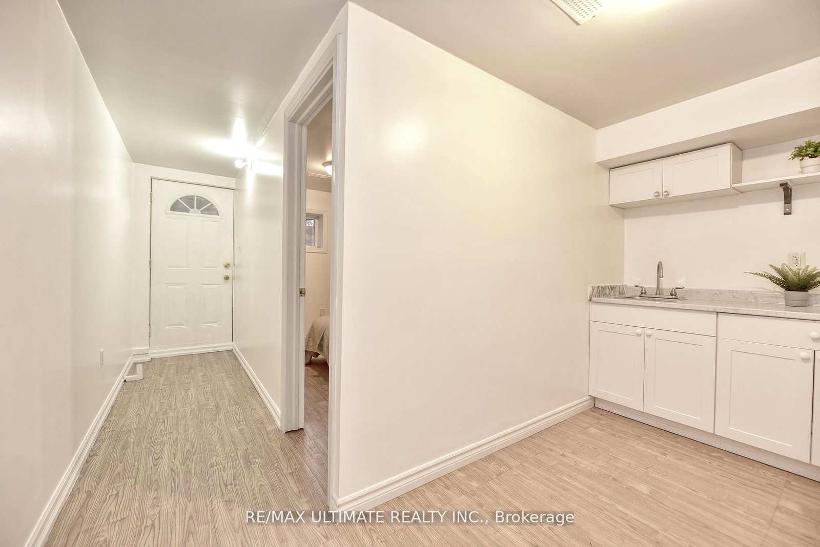 227 Earlscourt Avenue • Toronto, ON photo 23