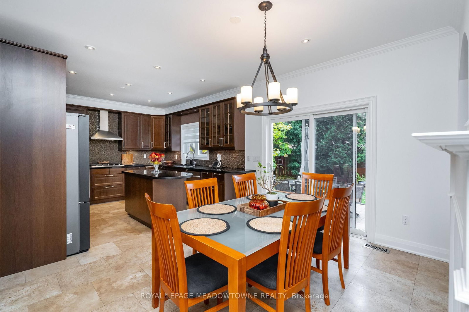 26 Emperor Brampton,ON L6P 1X5 — Photo 9