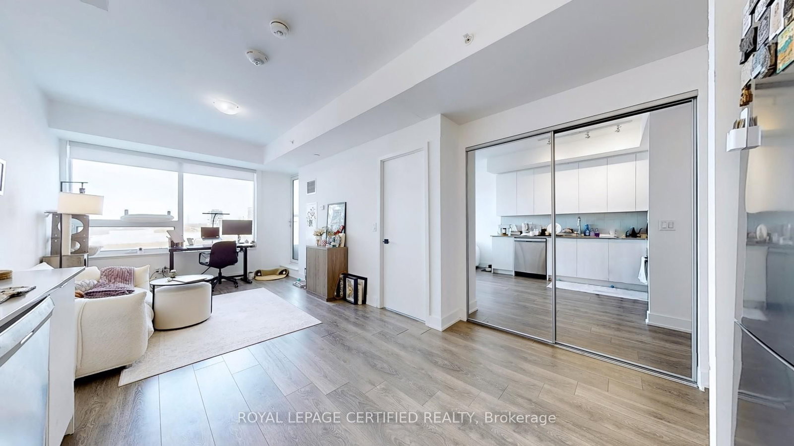 2485 Taunton Road, Unit 826 - Photo 20