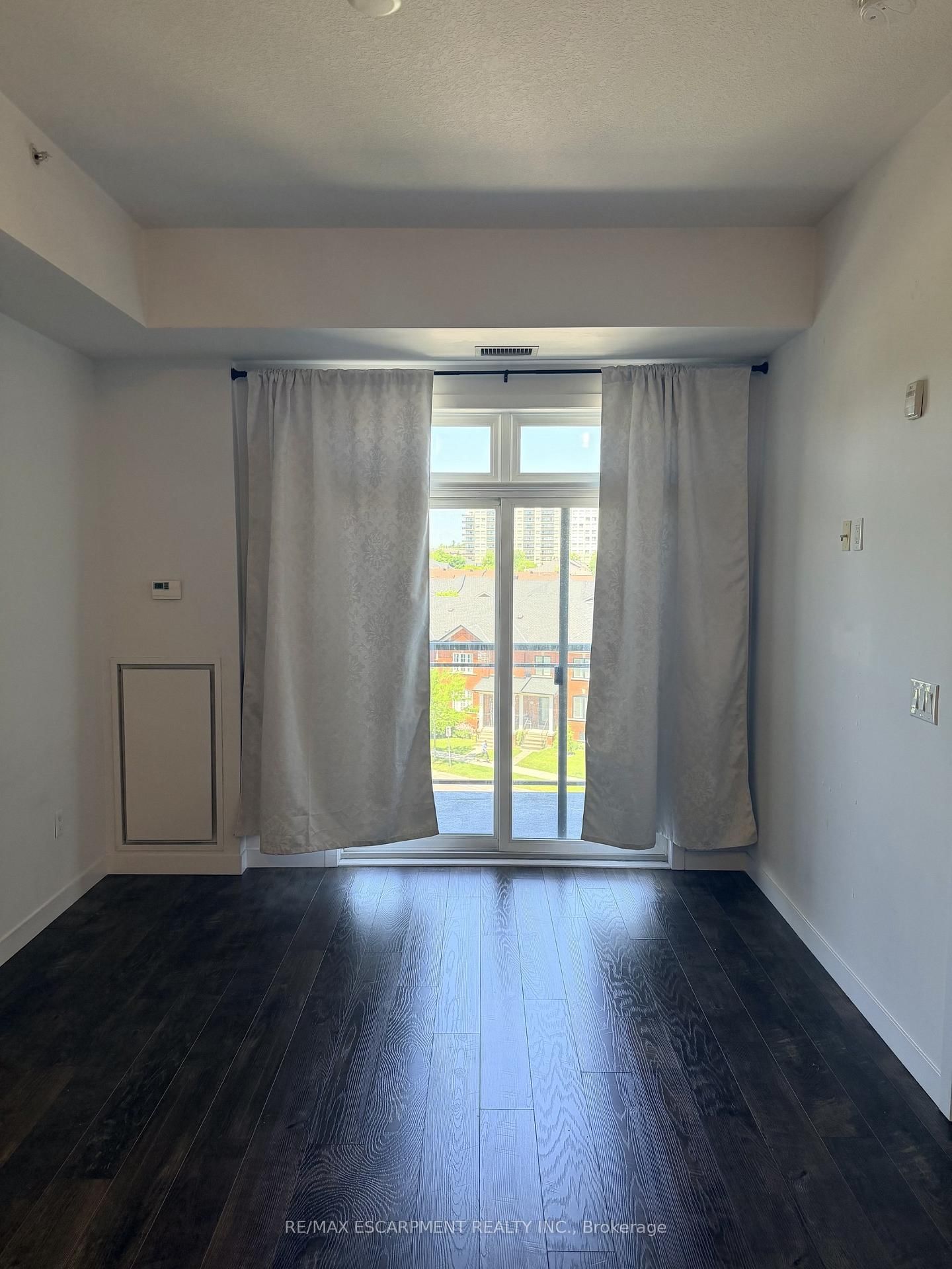 5010 Corporate Drive • #408 • Burlington, ON photo 10