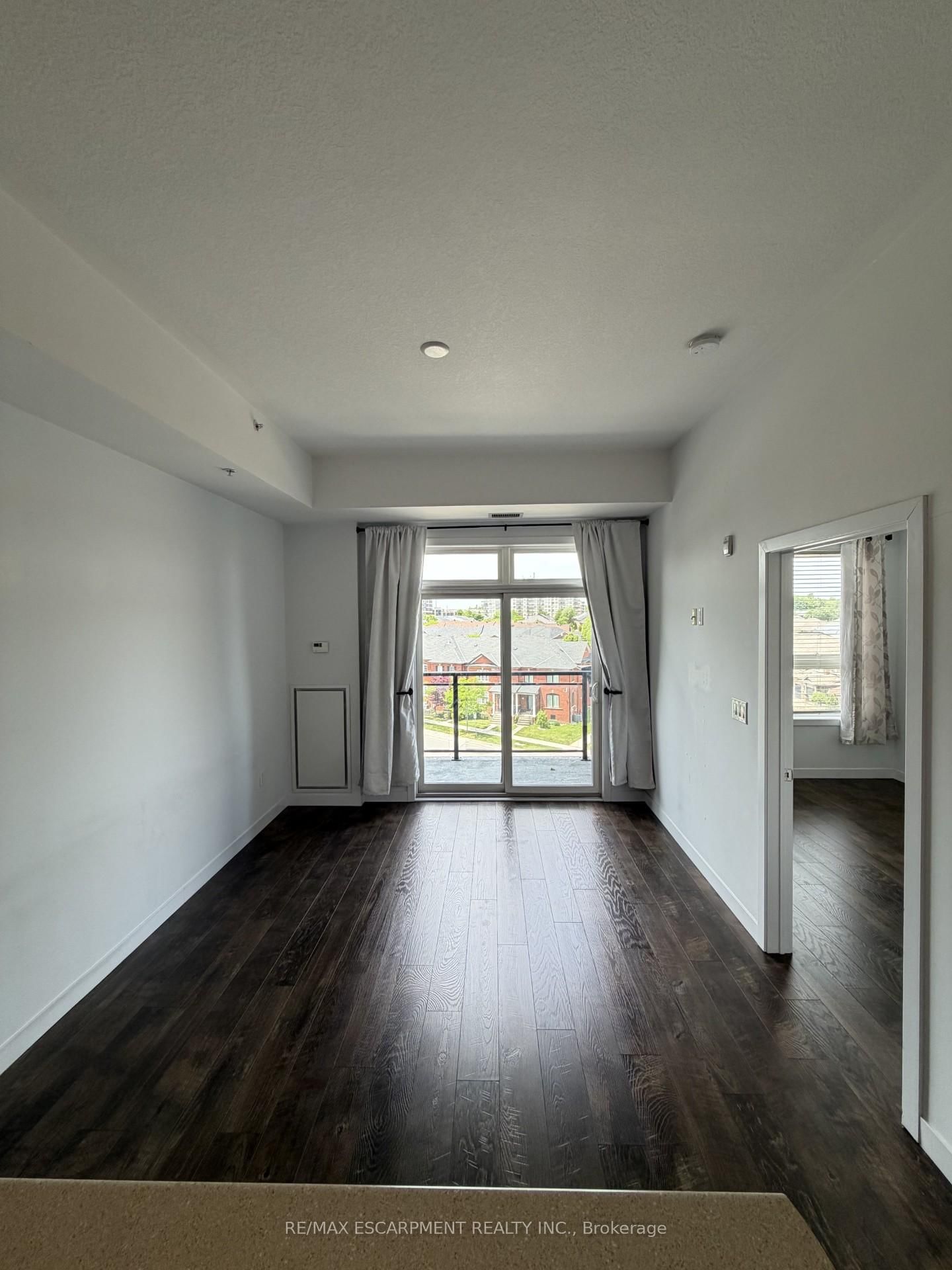 5010 Corporate Drive • #408 • Burlington, ON photo 9