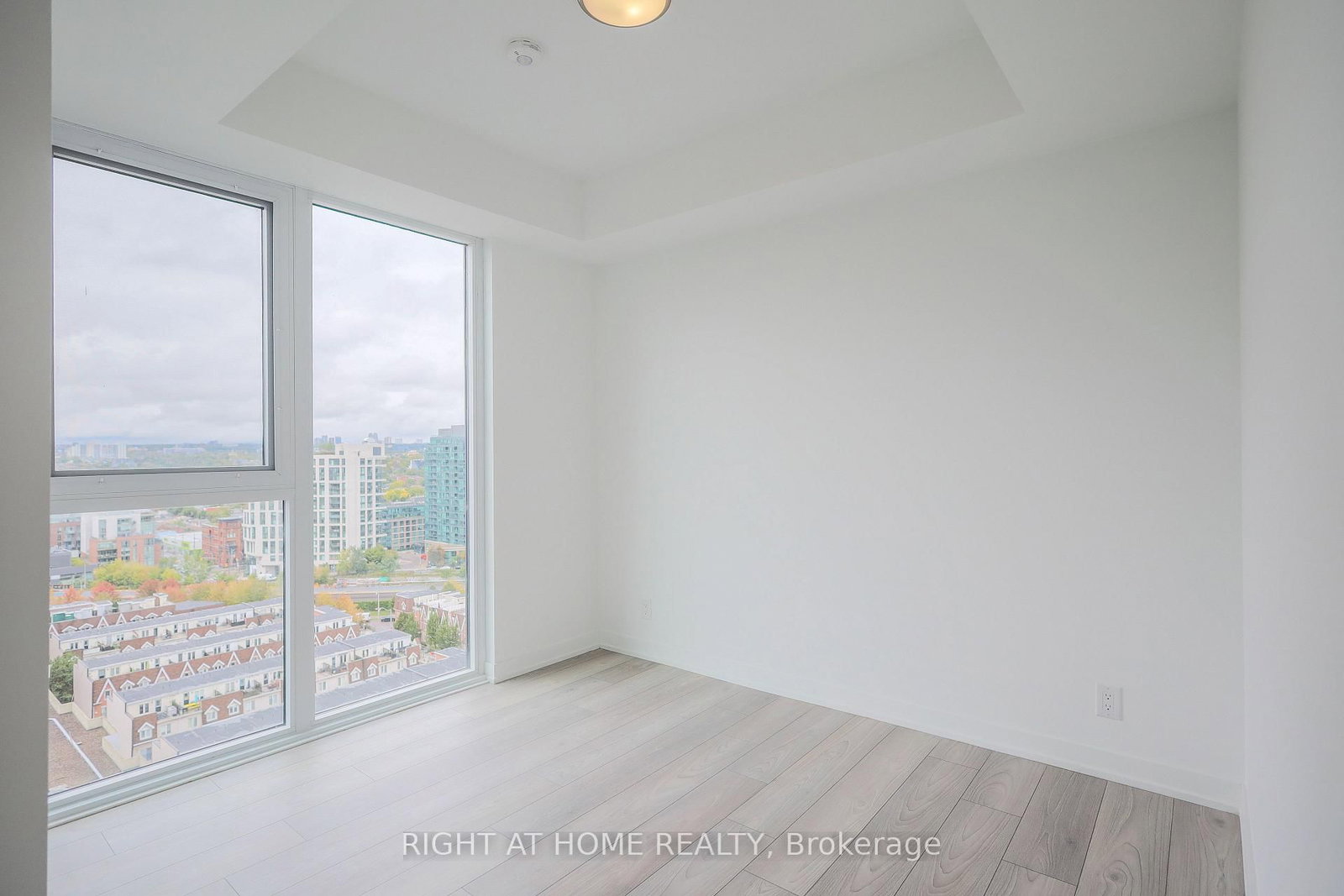 285 Dufferin Street • #1608 • Toronto, ON photo 13