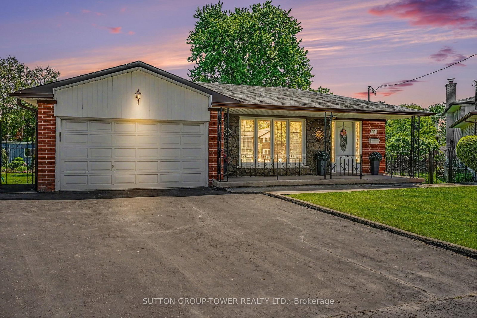 Property at 11 Kinnie