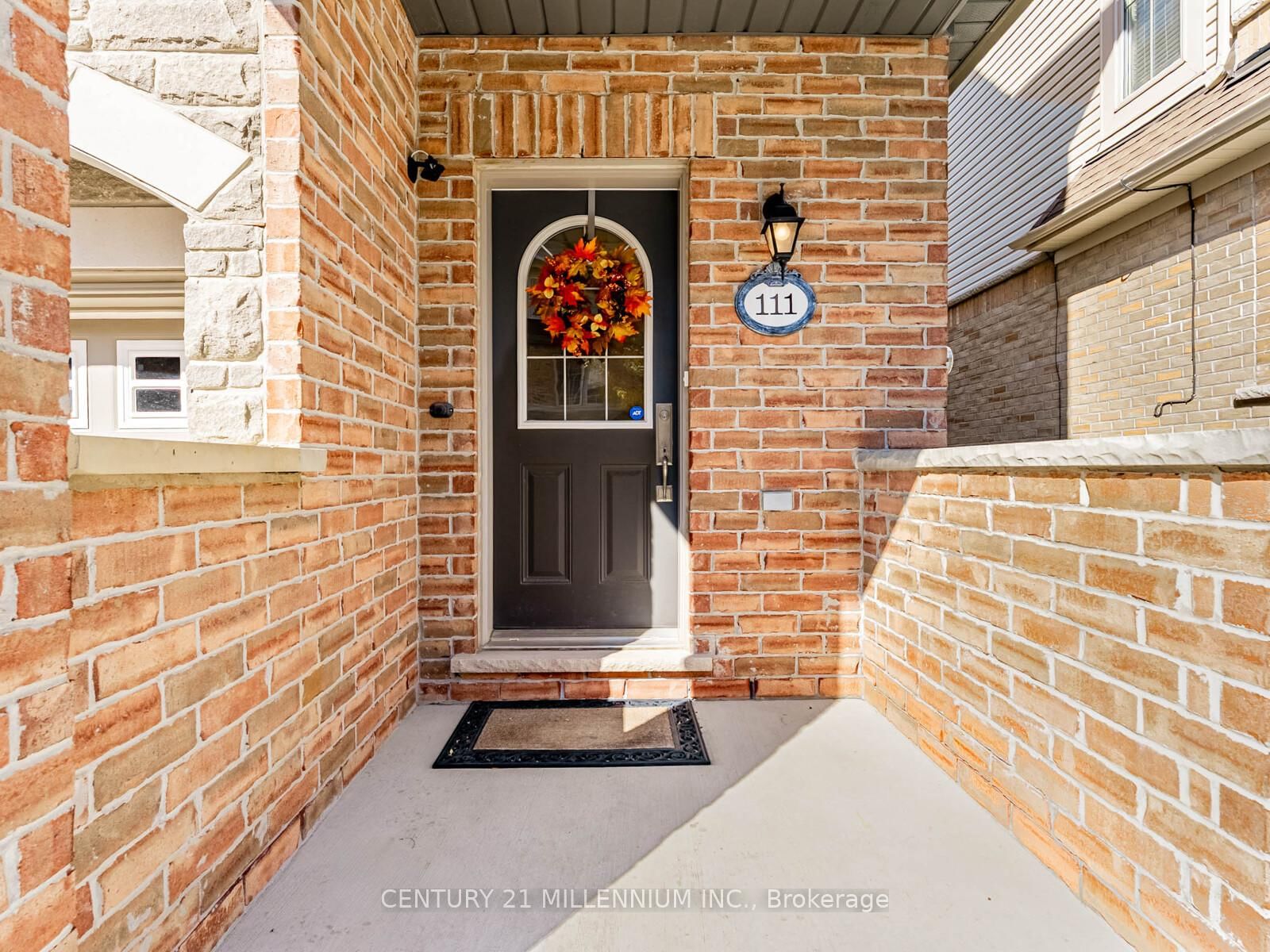 111 Cedar Lake Crescent • Brampton, ON photo 3