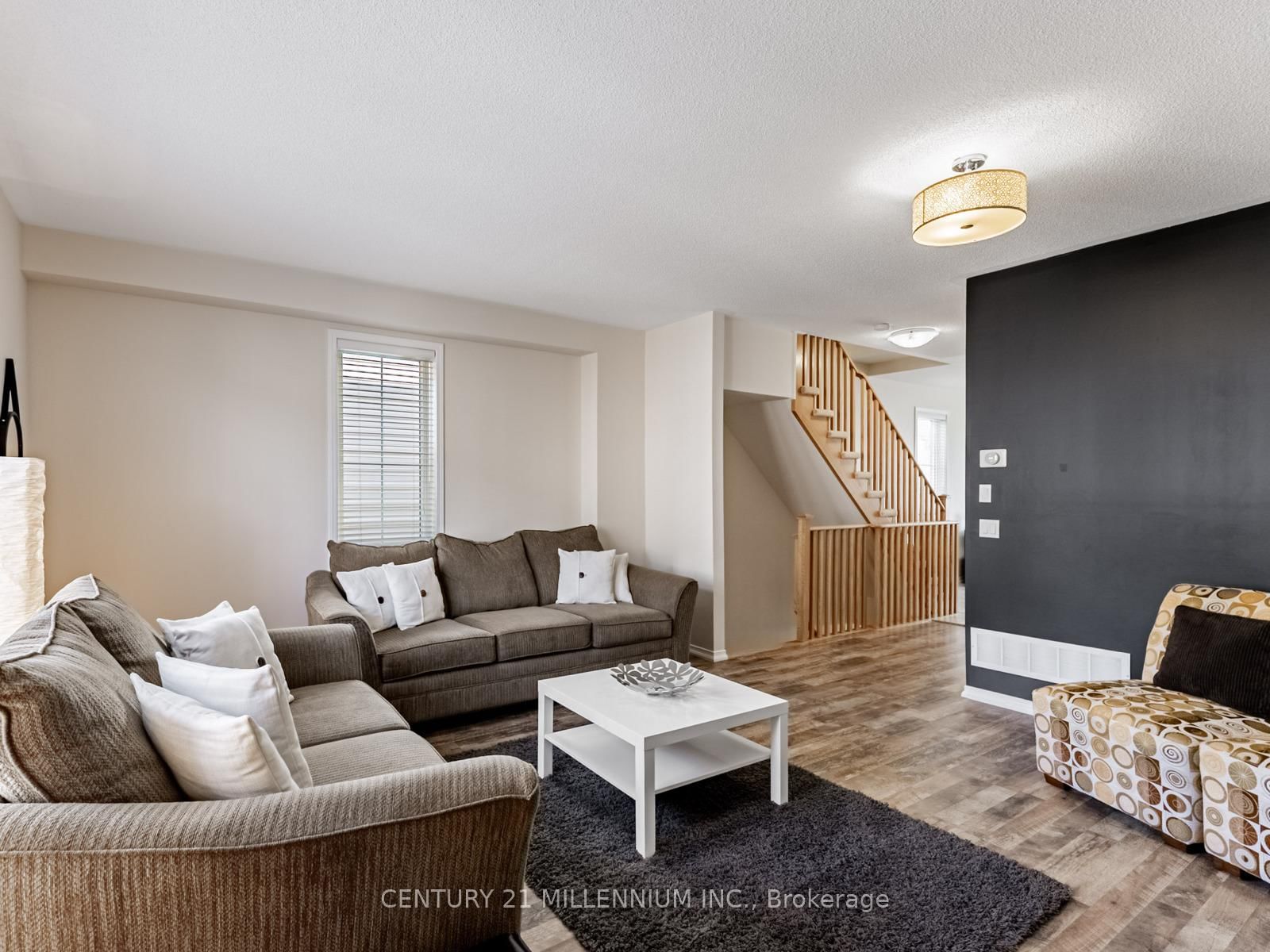 111 Cedar Lake Crescent • Brampton, ON photo 9