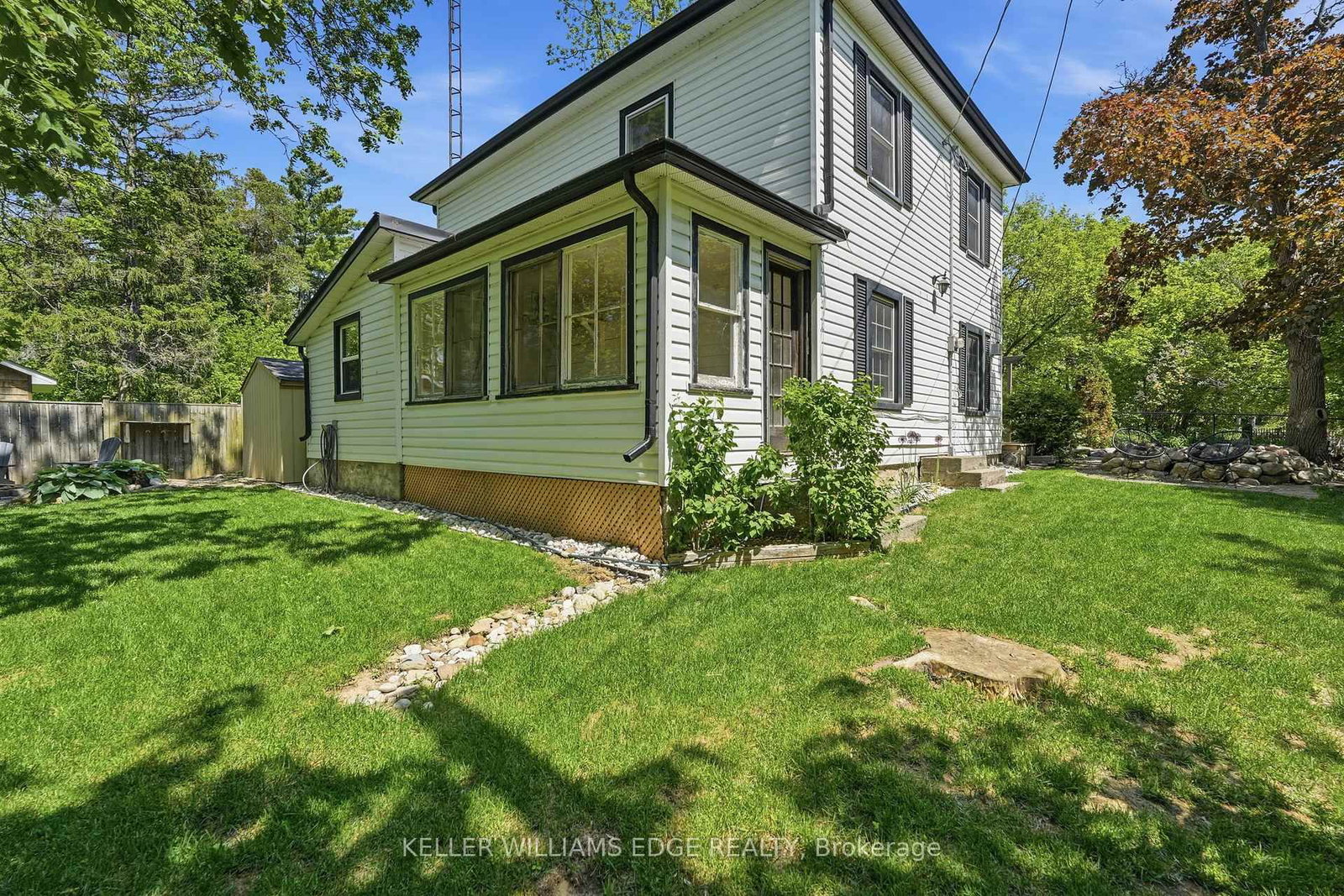 6123 Guelph Line • Burlington, ON photo 43