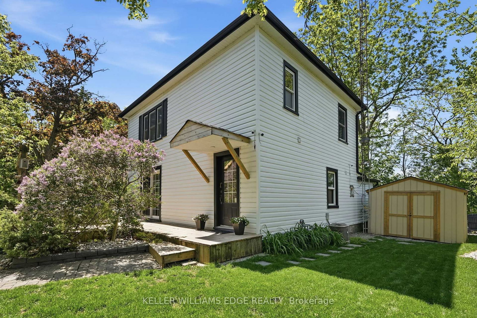6123 Guelph Line • Burlington, ON photo 6