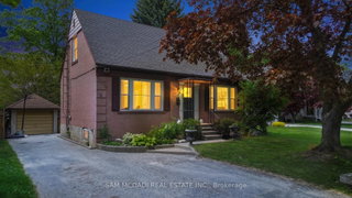 57 Westglen Crescent