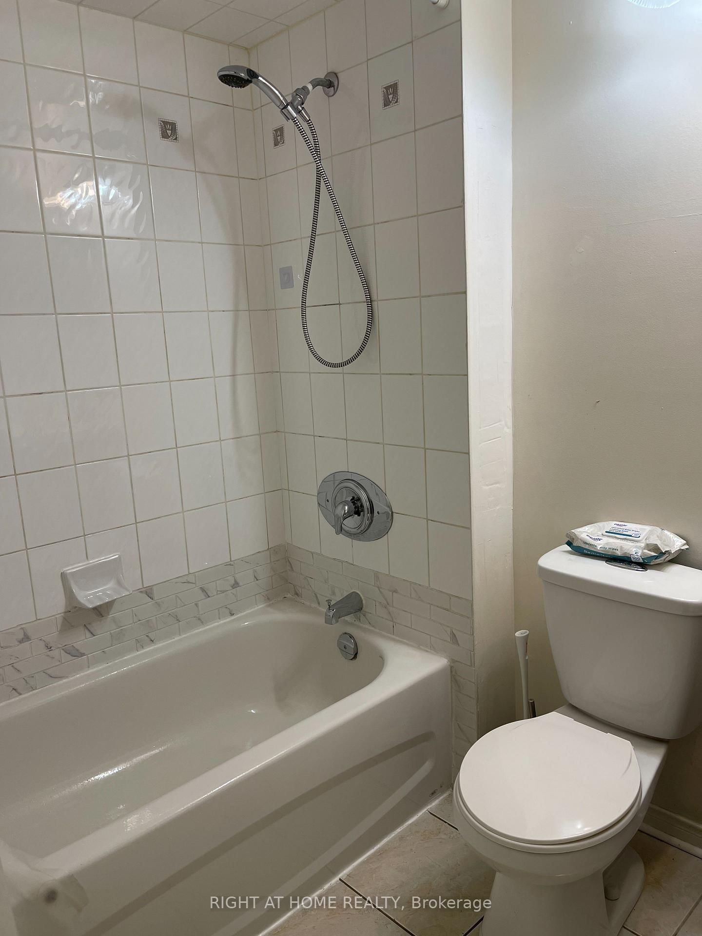 601 Shoreline Mississauga,ON L5B 4K1 — Photo 15