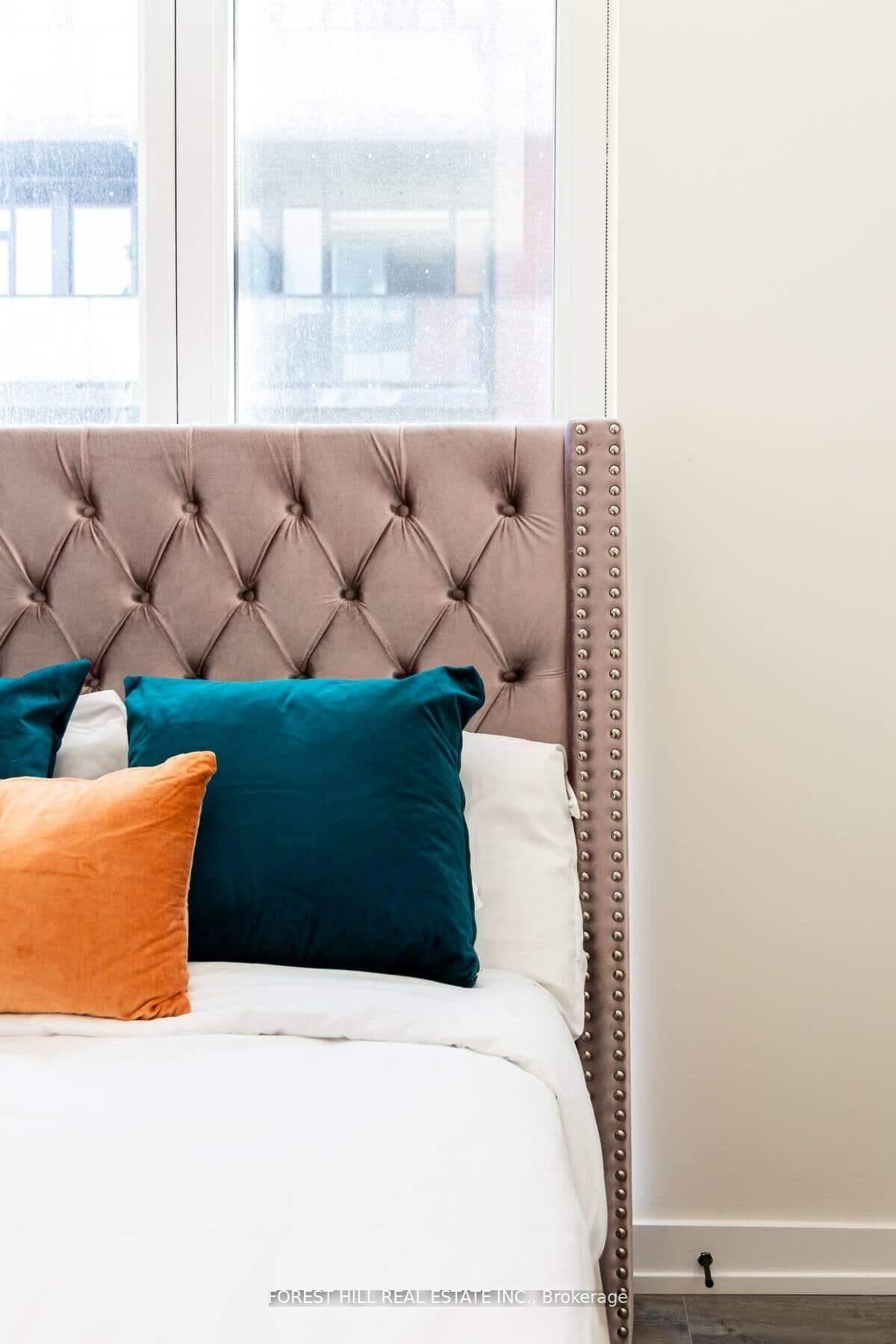 2300 W St Clair Avenue • #101 • Toronto, ON photo 14