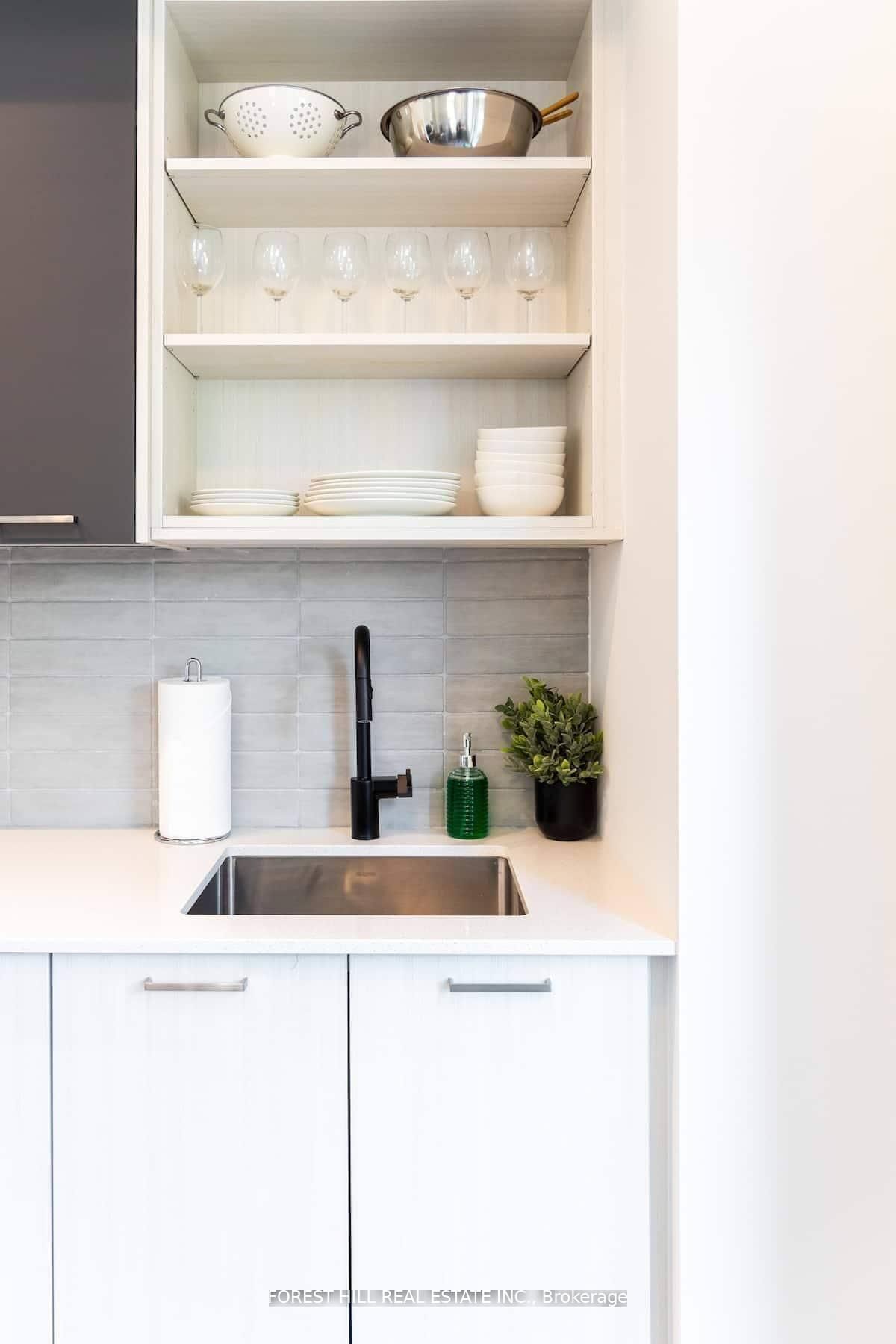 2300 W St Clair Avenue • #101 • Toronto, ON photo 9