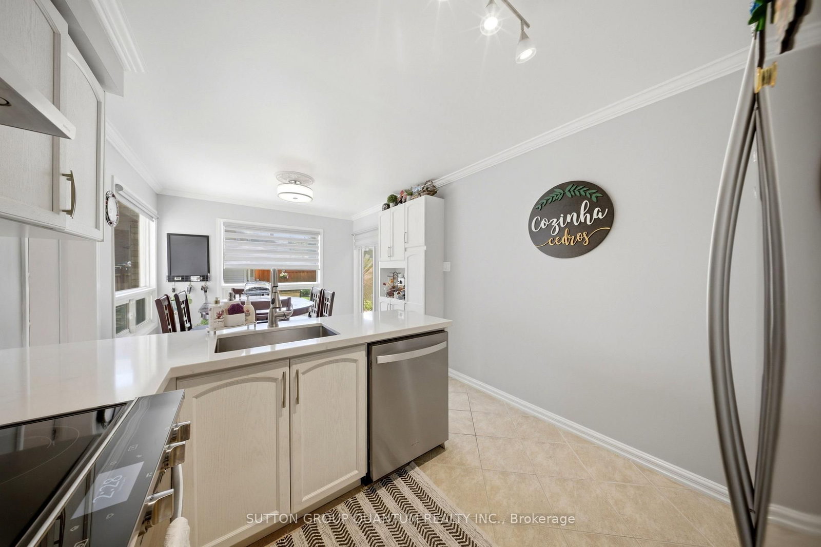 276 Lech Walesa Drive • Mississauga, ON photo 13