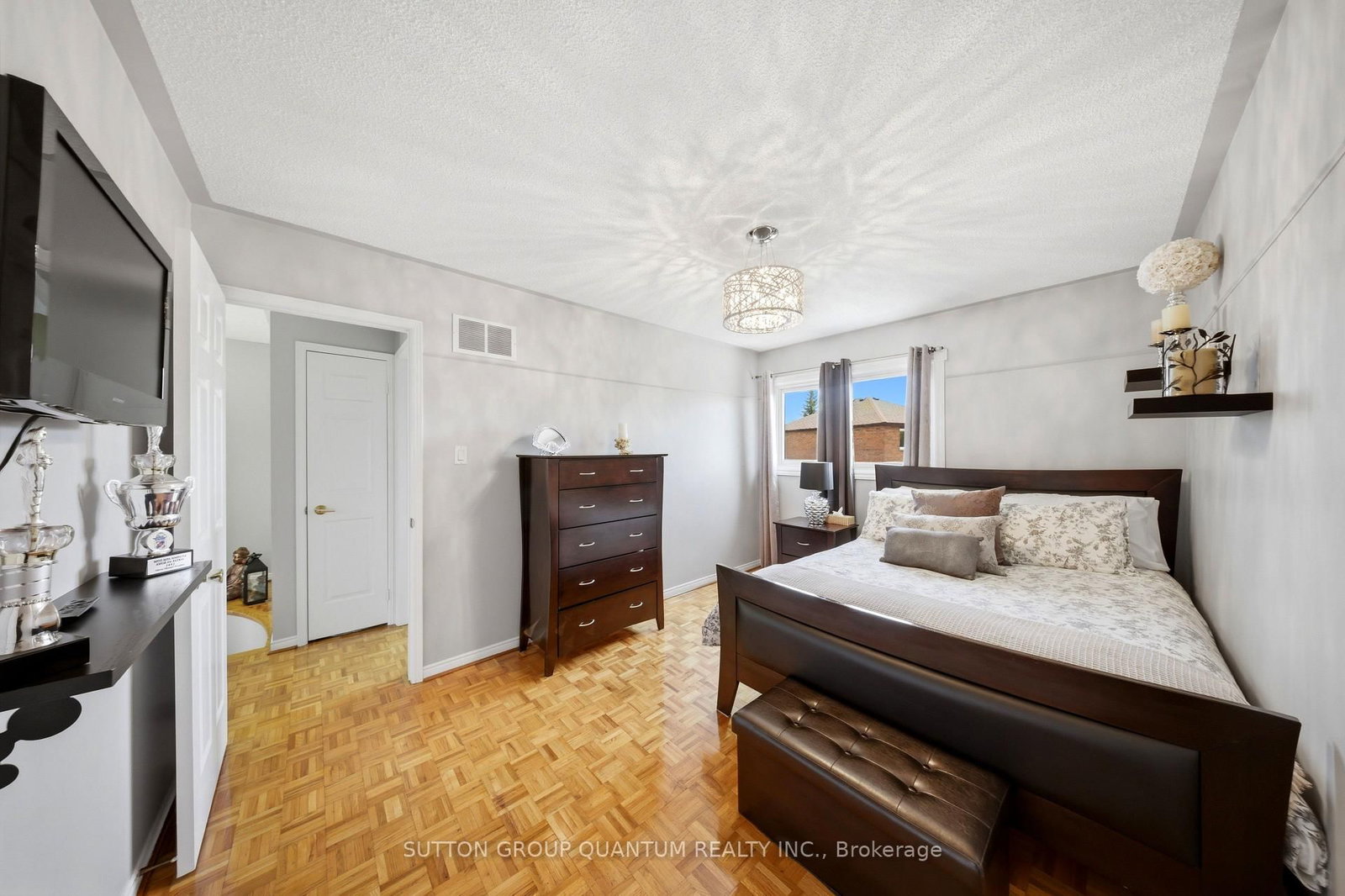 276 Lech Walesa Drive • Mississauga, ON photo 21