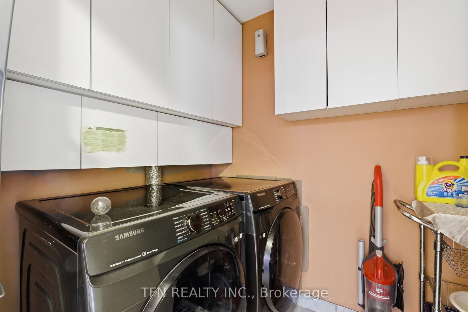2345 Confederation Parkway • #1204 • Mississauga, ON photo 19