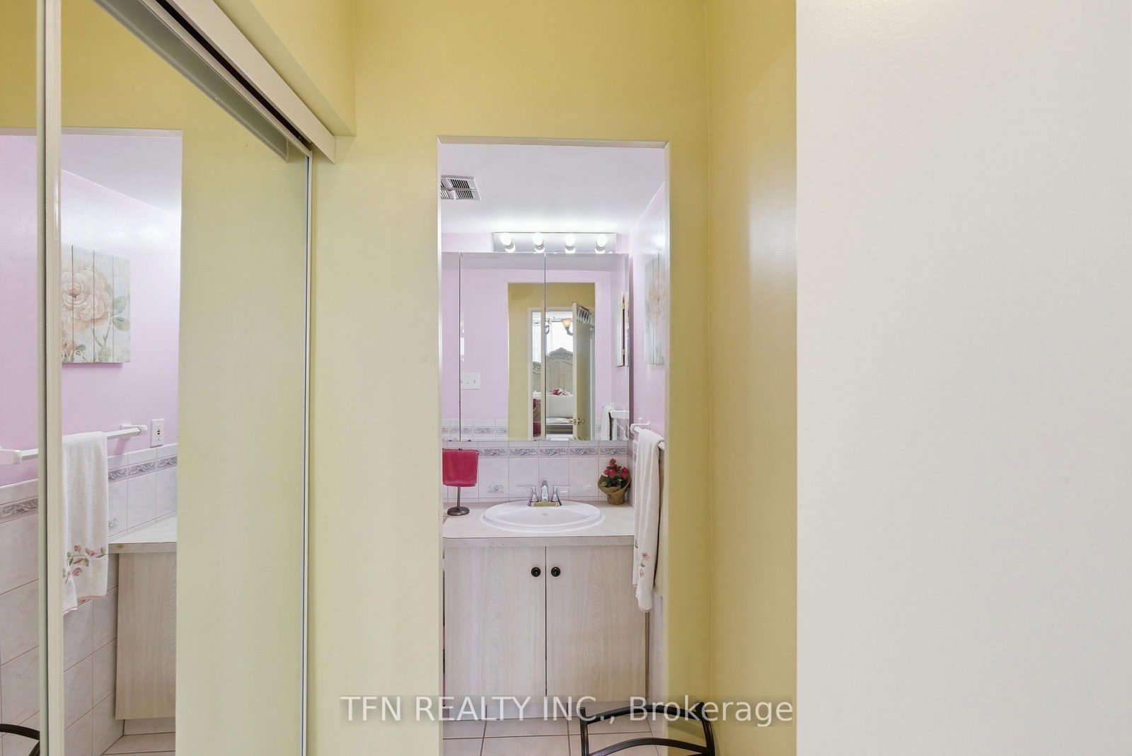 2345 Confederation Parkway • #1204 • Mississauga, ON photo 37