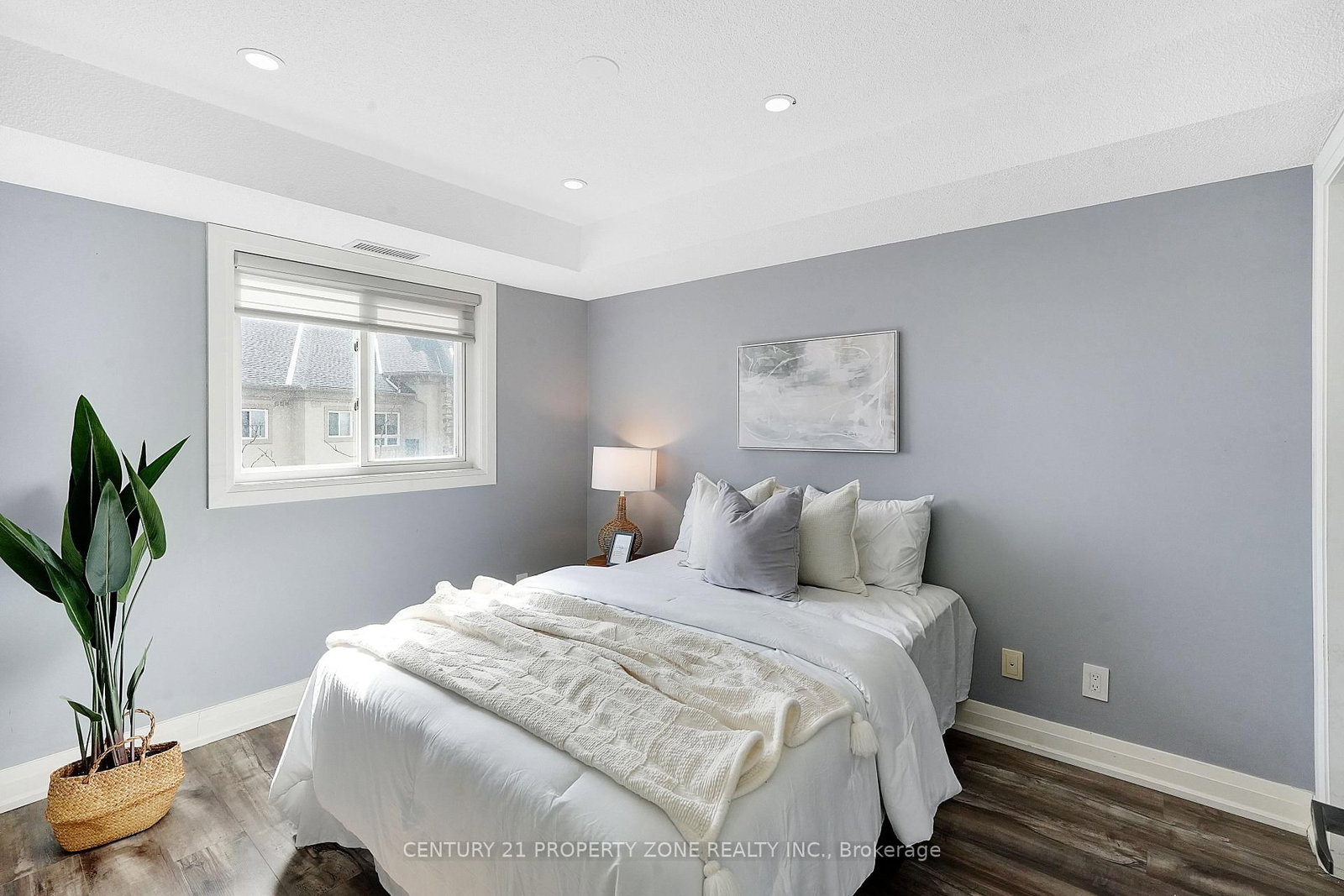 8 Dayspring Brampton,ON L6P 2Z7 — Photo 10