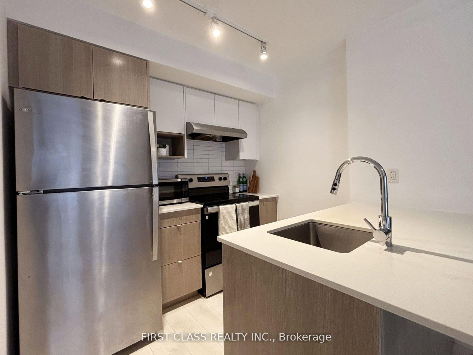 1127 Cooke Boulevard, Unit 514 - Photo 3