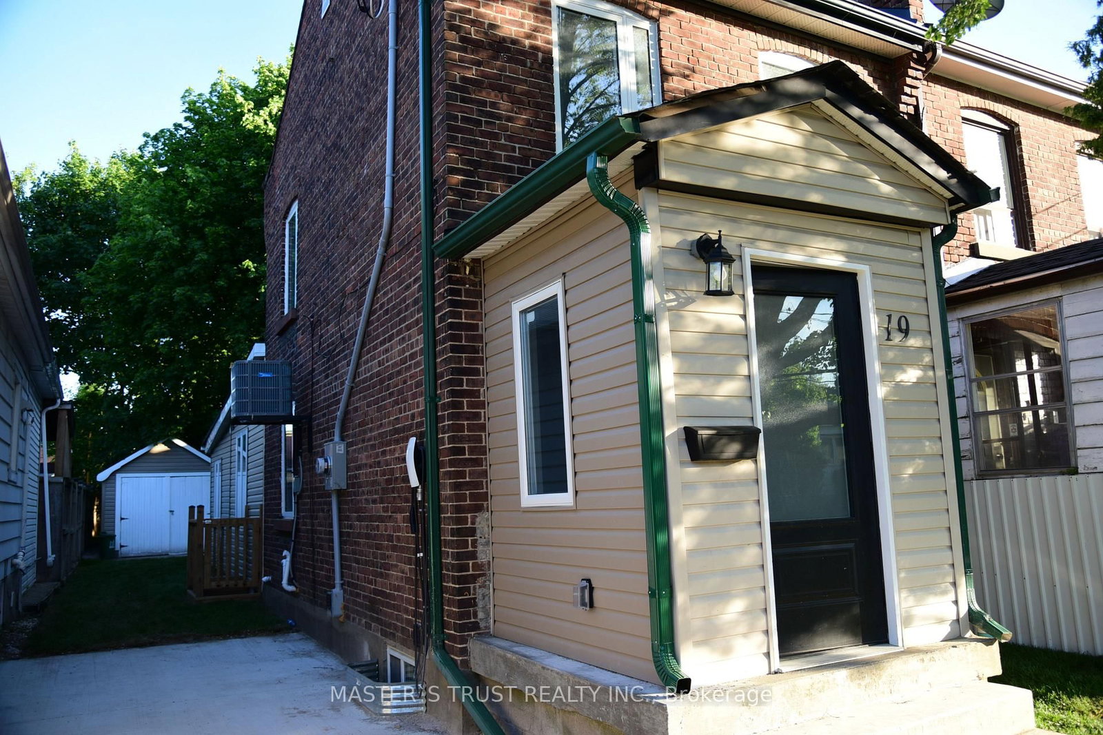 19 Emmett Avenue • Toronto, ON photo 19