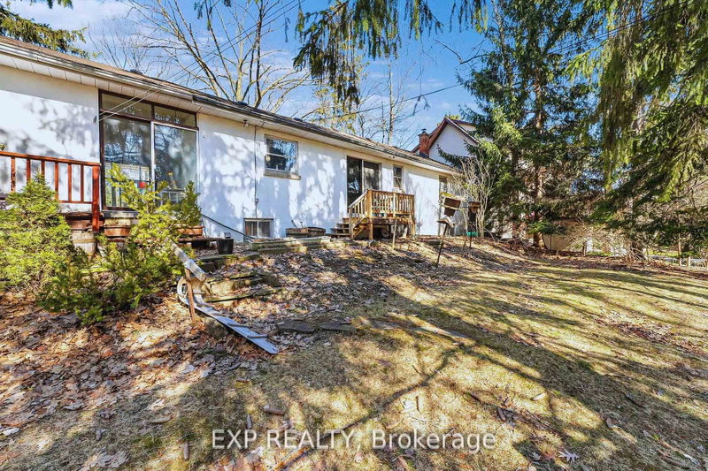 1252 Mona Mississauga,ON L5G 3A1 — Photo 8