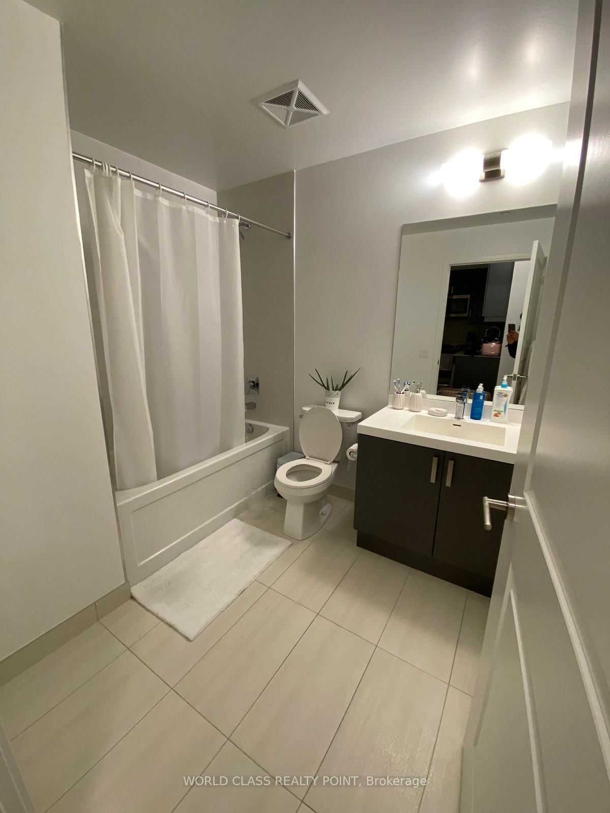 8 Nahani Way • #702 • Mississauga, ON photo 11