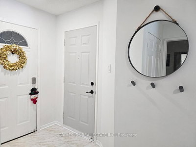 Unit 61 — N 3600 Colonial Drive N — photo 3