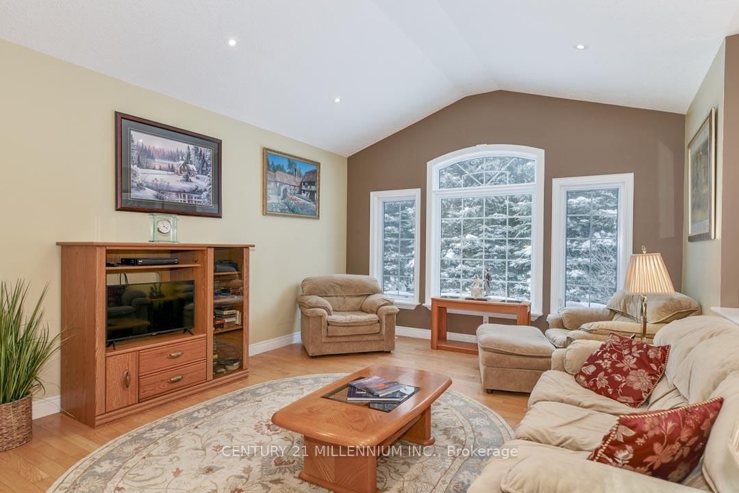 19976 Kennedy Road • Caledon, ON photo 16