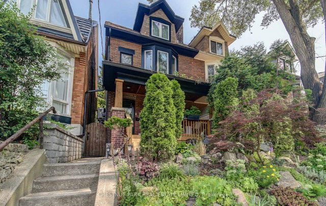 Rear - 95 Parkside Drive