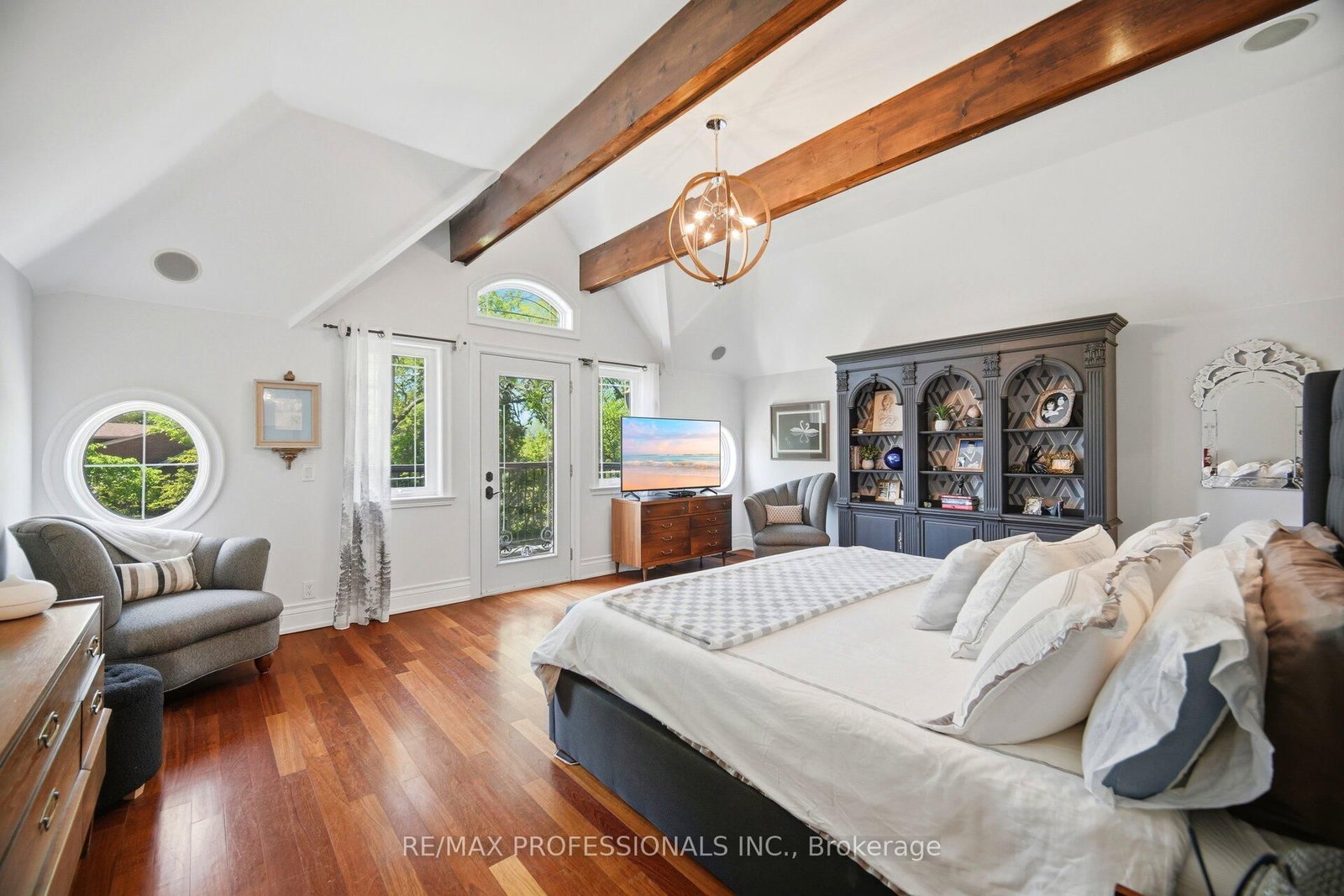 1114 Kipling Avenue • Toronto, ON photo 23