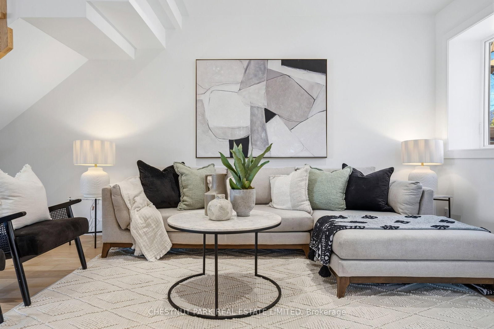 86 Edgecroft Road • Toronto, ON photo 10