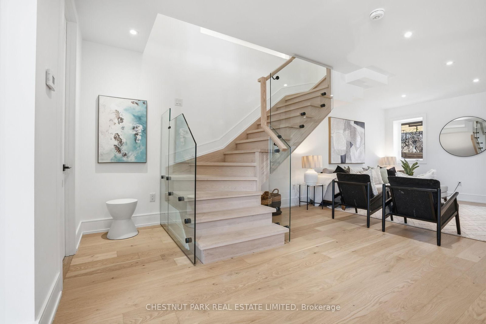 86 Edgecroft Road • Toronto, ON photo 21