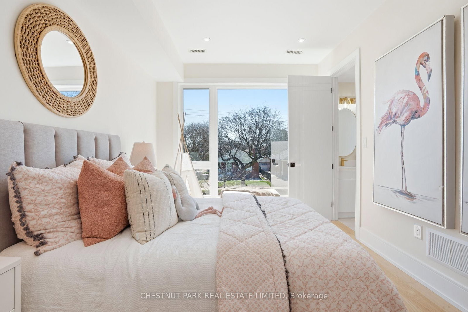 86 Edgecroft Road • Toronto, ON photo 37
