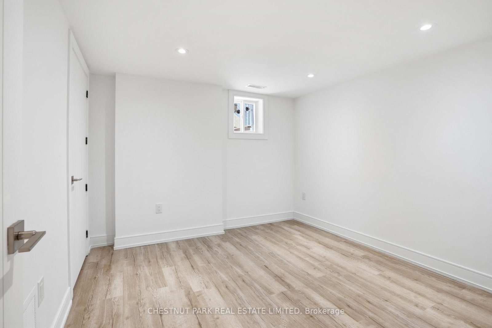 86 Edgecroft Road • Toronto, ON photo 47