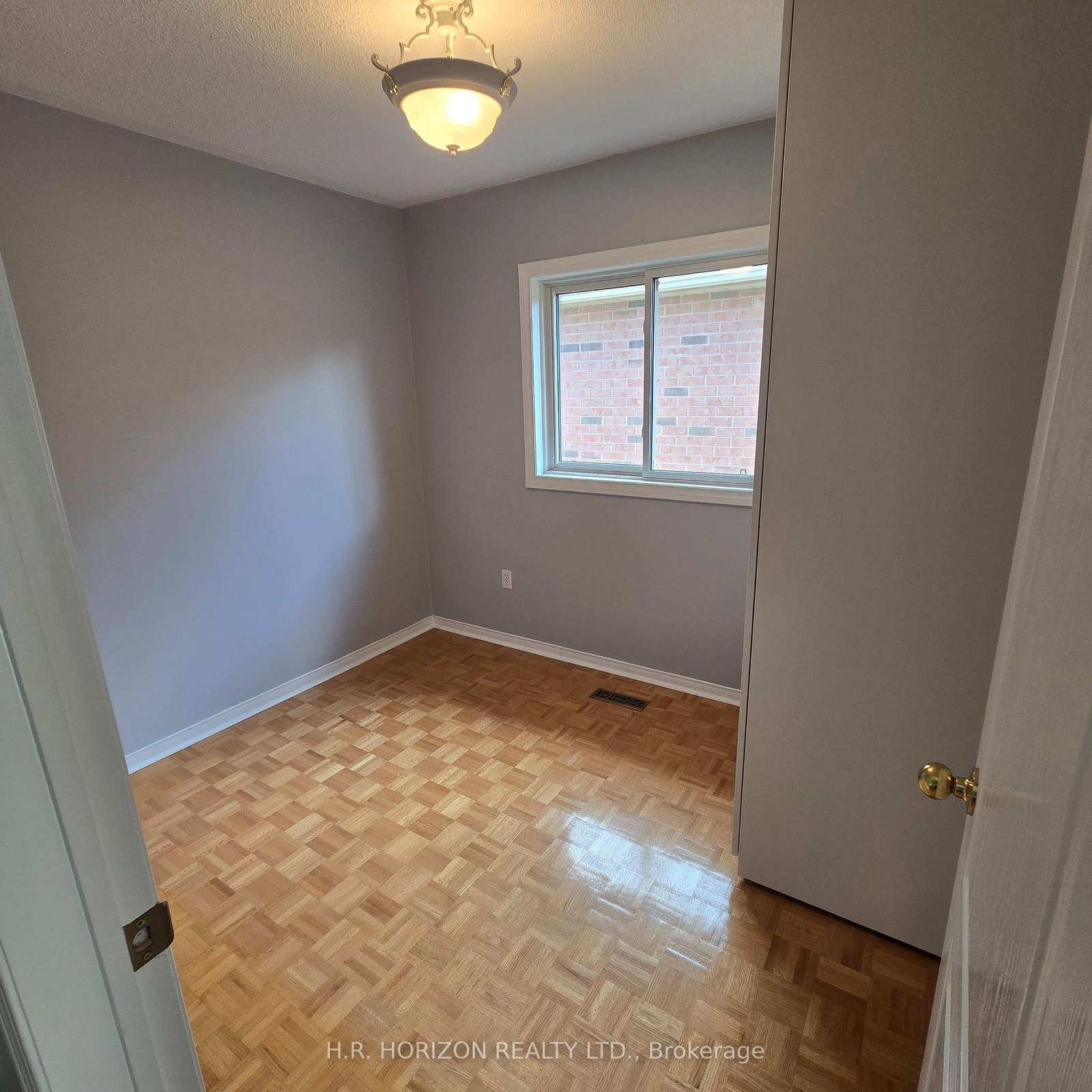 8 Schaefer Place • Caledon, ON photo 15