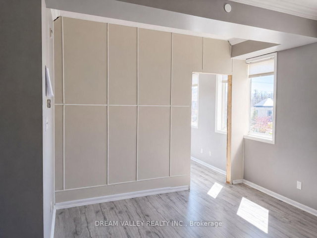 310 - 3075 Thomas Street