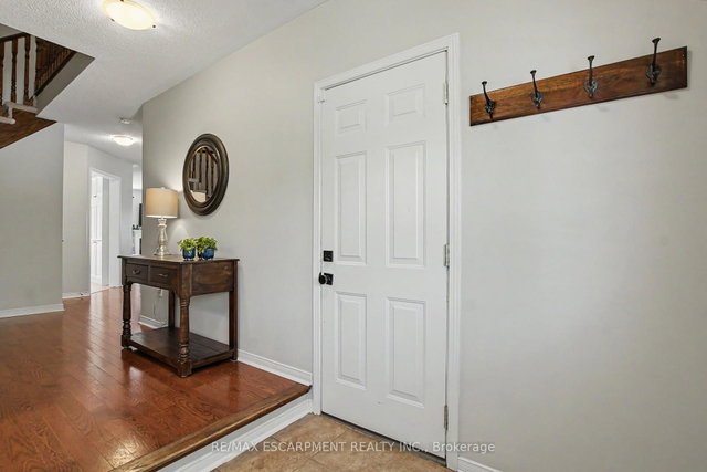 5372 Cachet Crescent