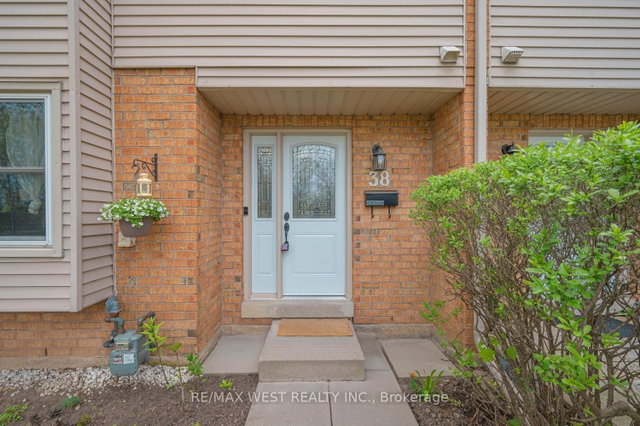 38 - 2065 Amherst Heights Court