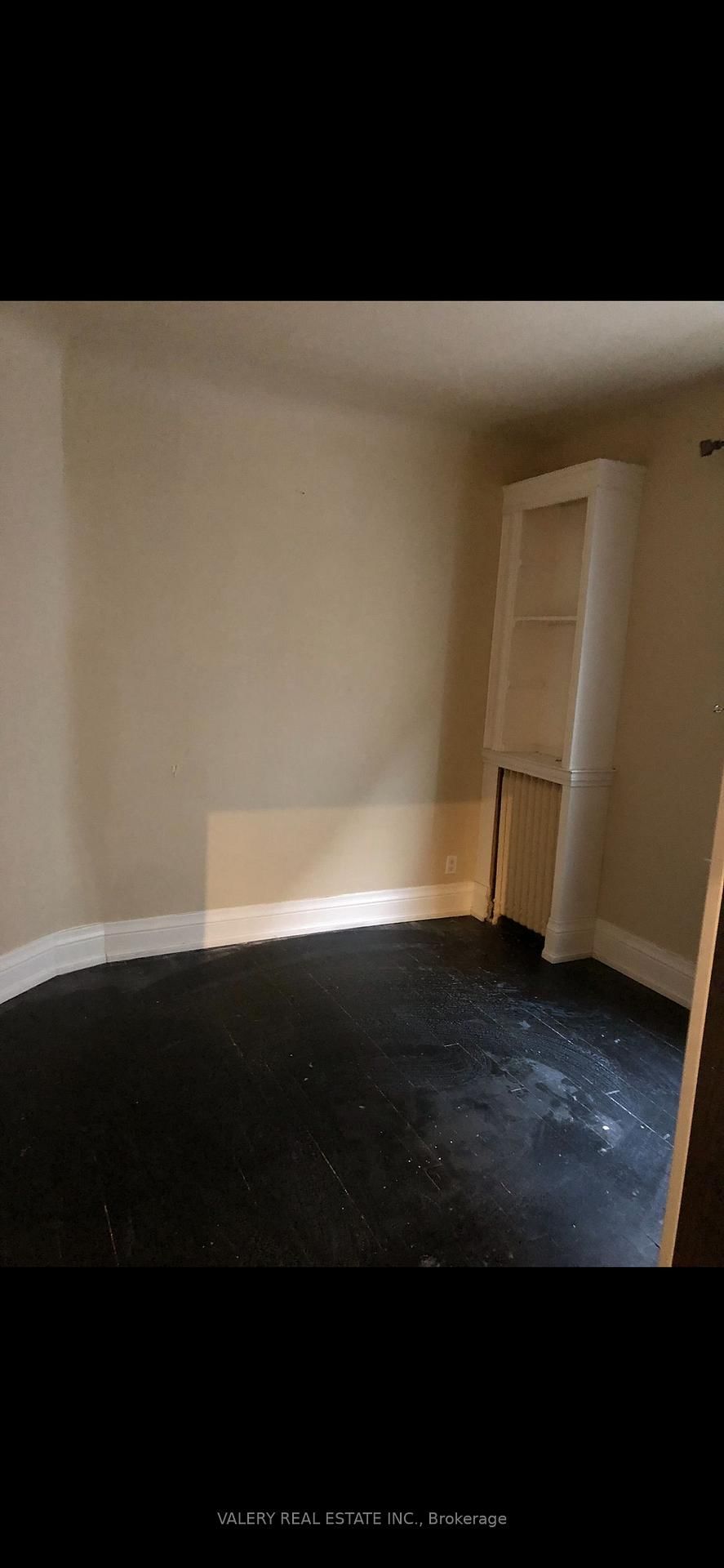 8 Boon Avenue, Unit Main - Photo 5