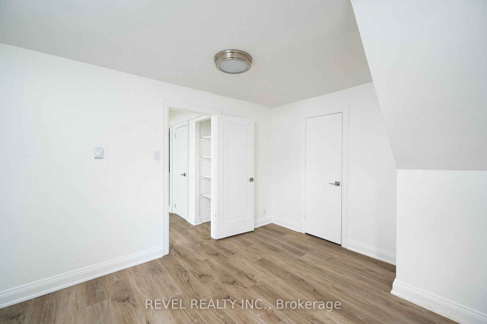 1182 Linbrook Rd, Oakville, view 15