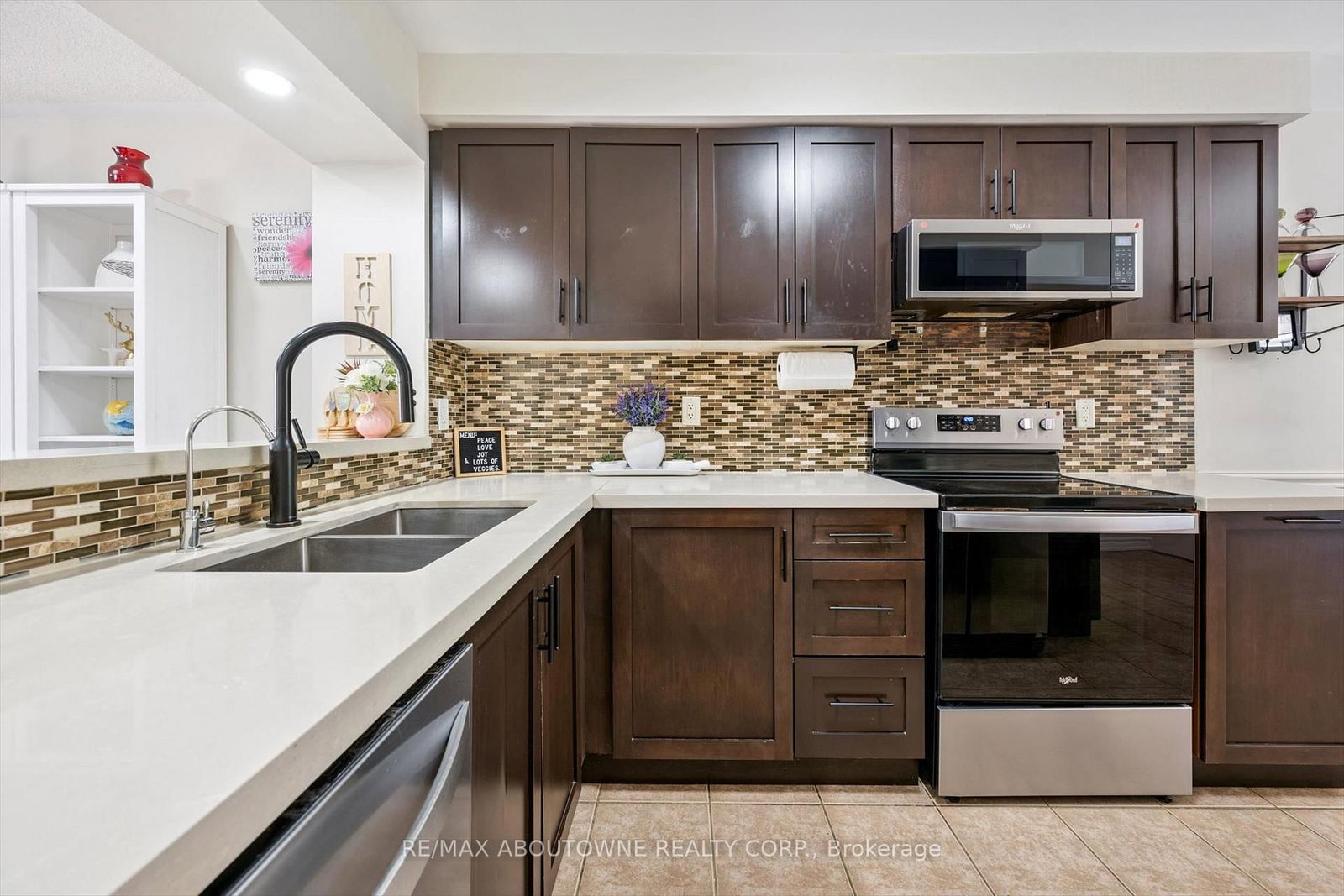 36 Van Fleet Terrace • Milton, ON photo 13
