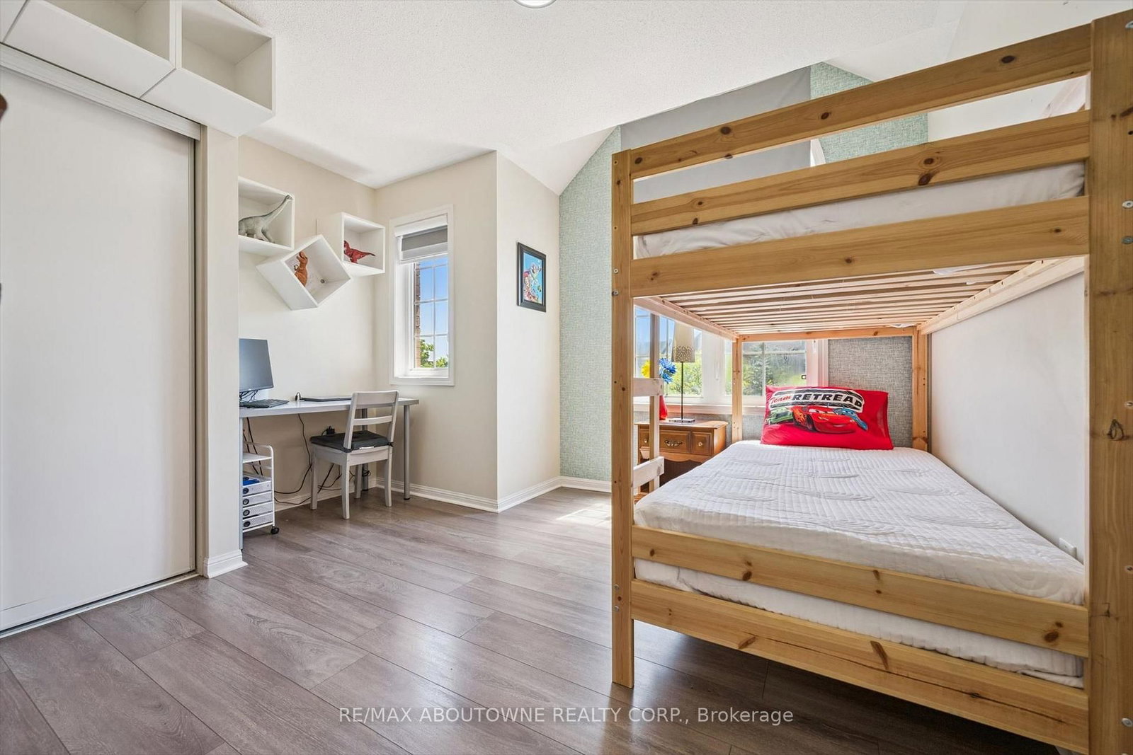 36 Van Fleet Terrace • Milton, ON photo 24