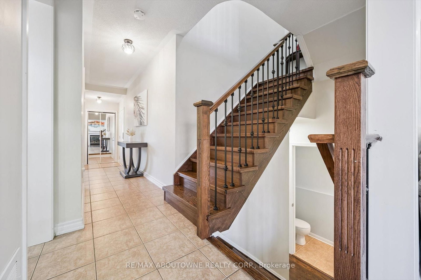 36 Van Fleet Terrace • Milton, ON photo 5