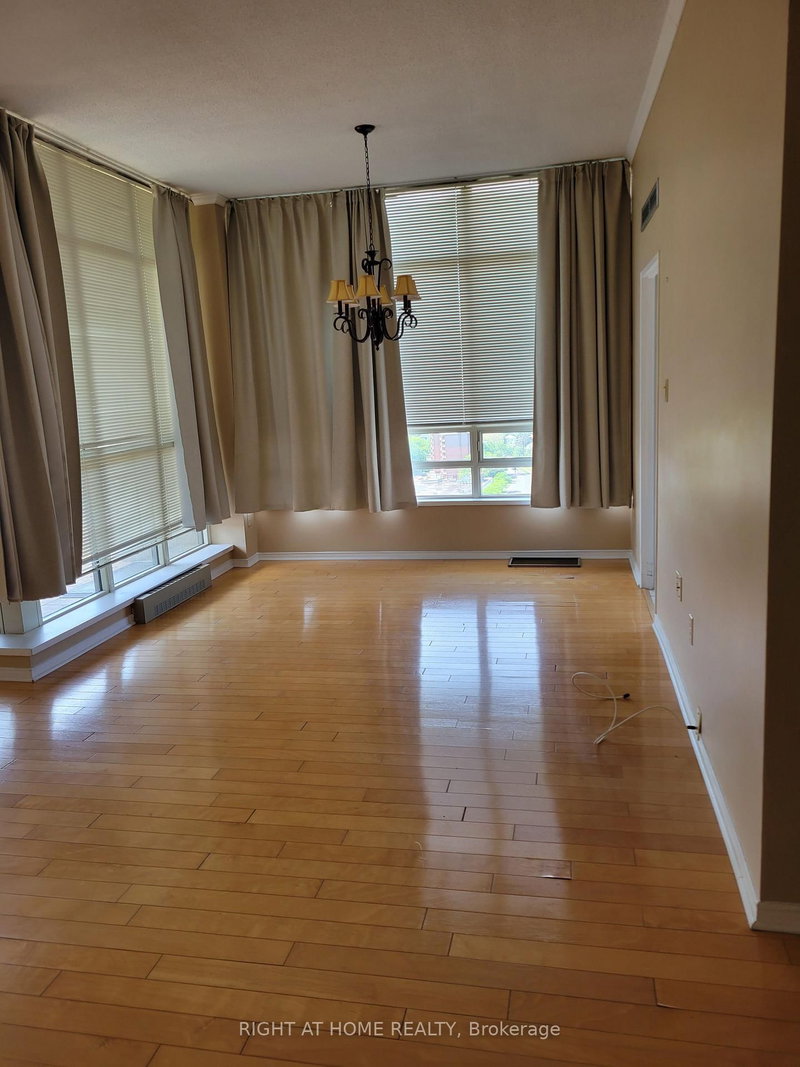 75 King Mississauga,ON L5A 4G5 — Photo 14