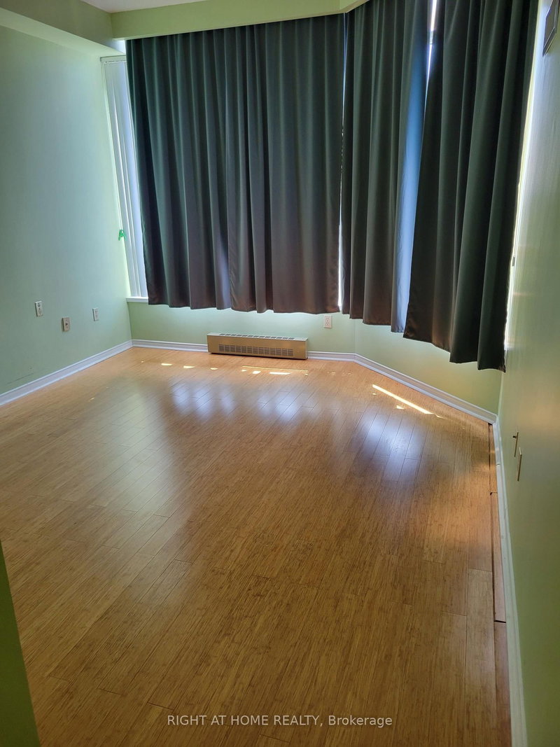75 King Mississauga,ON L5A 4G5 — Photo 18