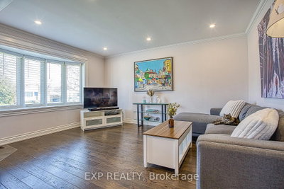 90 Prince Charles Drive — photo 6