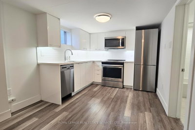 Semi-Detached House leased at 1-28A Third Street, Toronto, Ontario, M8V 2X6 - New Toronto - MLS: W13242500