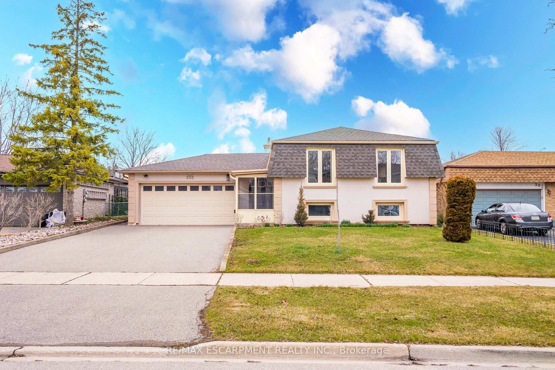 305 Pinegrove Road