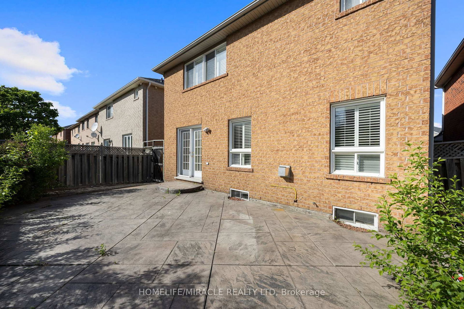 Listing Image 42
