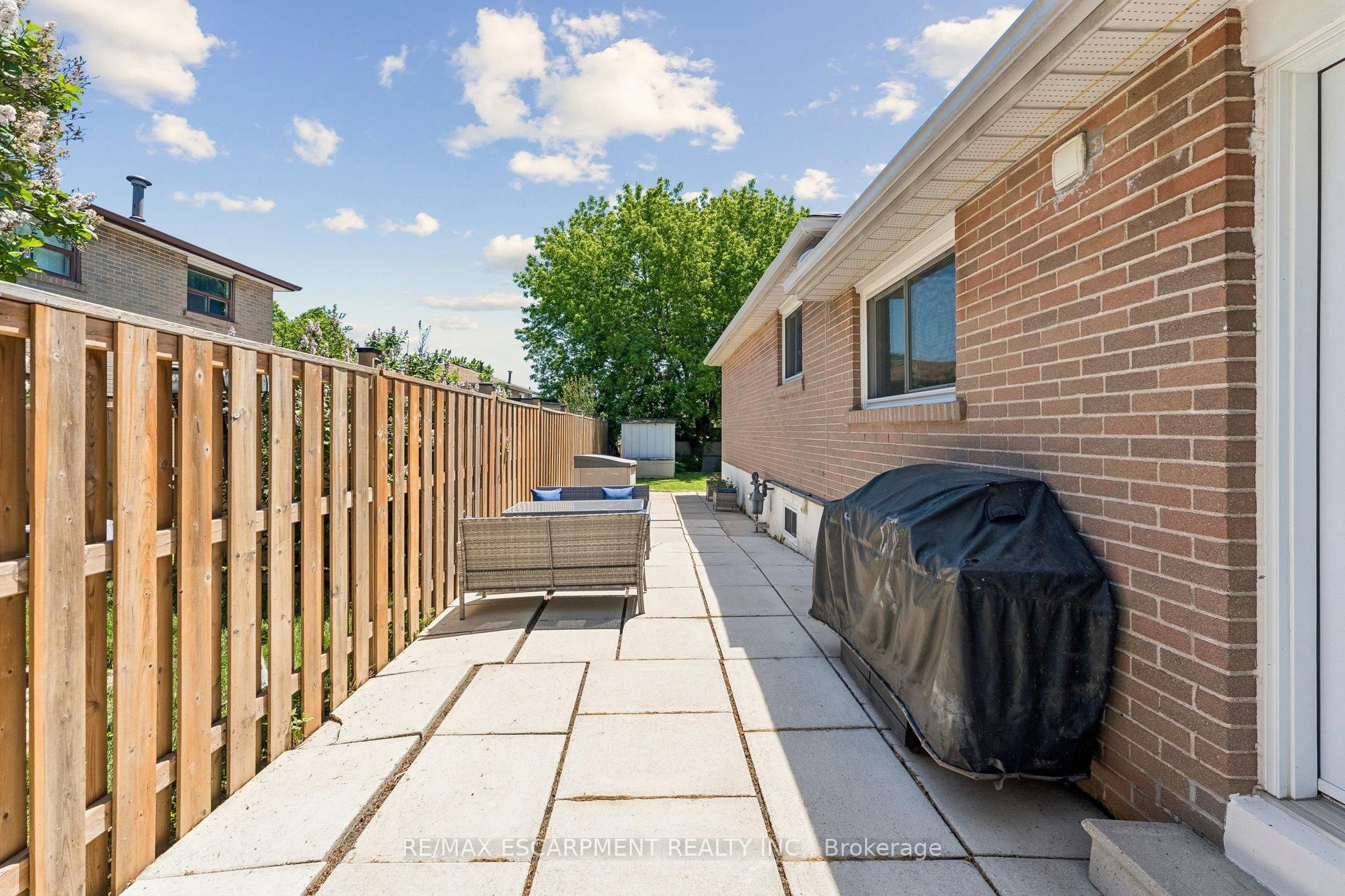 29 Deeside Crescent