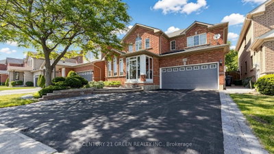 6-bed Detached House · 43 Hollowgrove Blvd