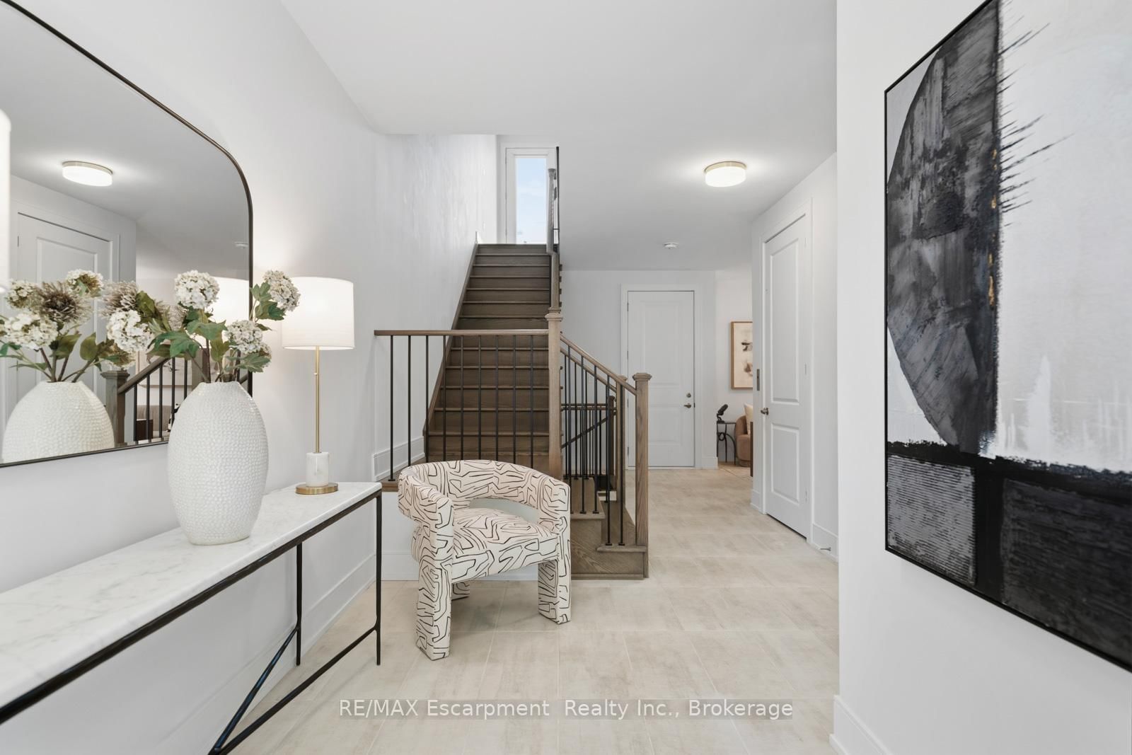 2280 Sovereign Street • Oakville, ON photo 6